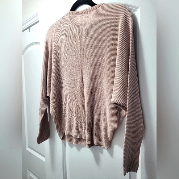Aritzia Wilfred Coline Linen DolmanSleeve Ribbed Sweater In Dusty Pink, XXS - Picture 7 of 7